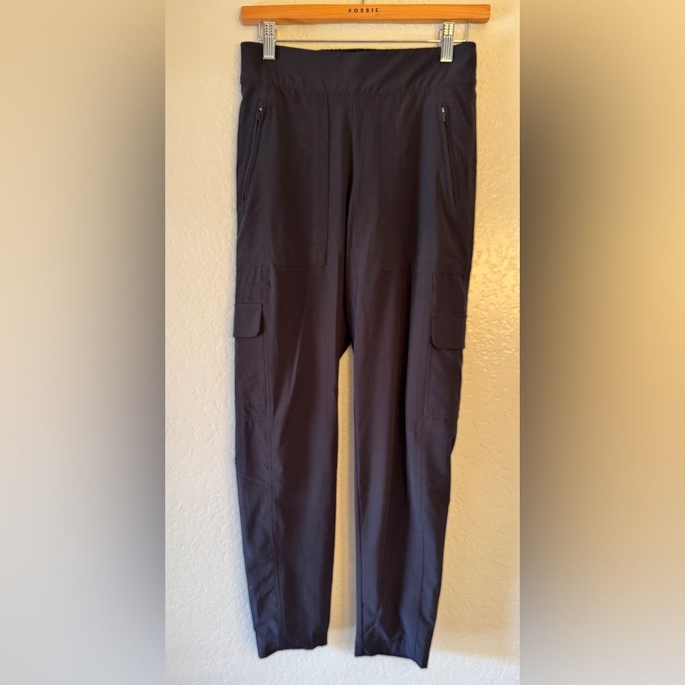 Athleta Women’s Chelsea Cargo Lined Pant, Size 0